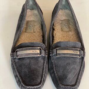 UGG Driving Slippers Gray/Silver Size 5 NWOT